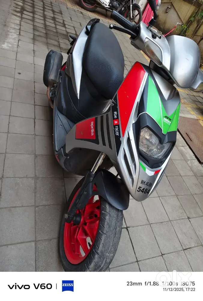 Aprilla sr 150