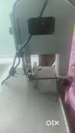 Goat cutting machine