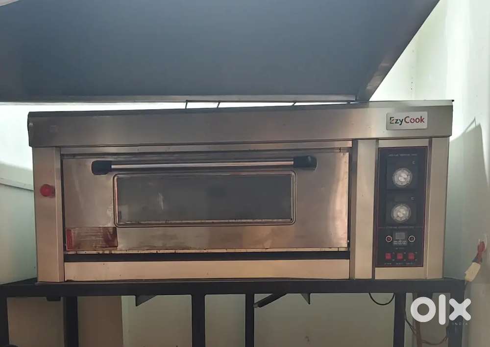 Pizza oven