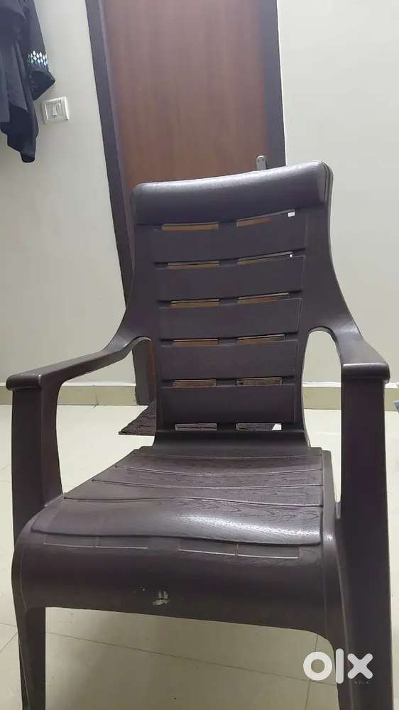 Hard Plastic Chair