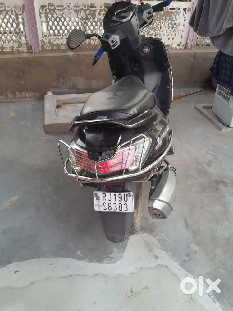 Sell this scooty in 35000