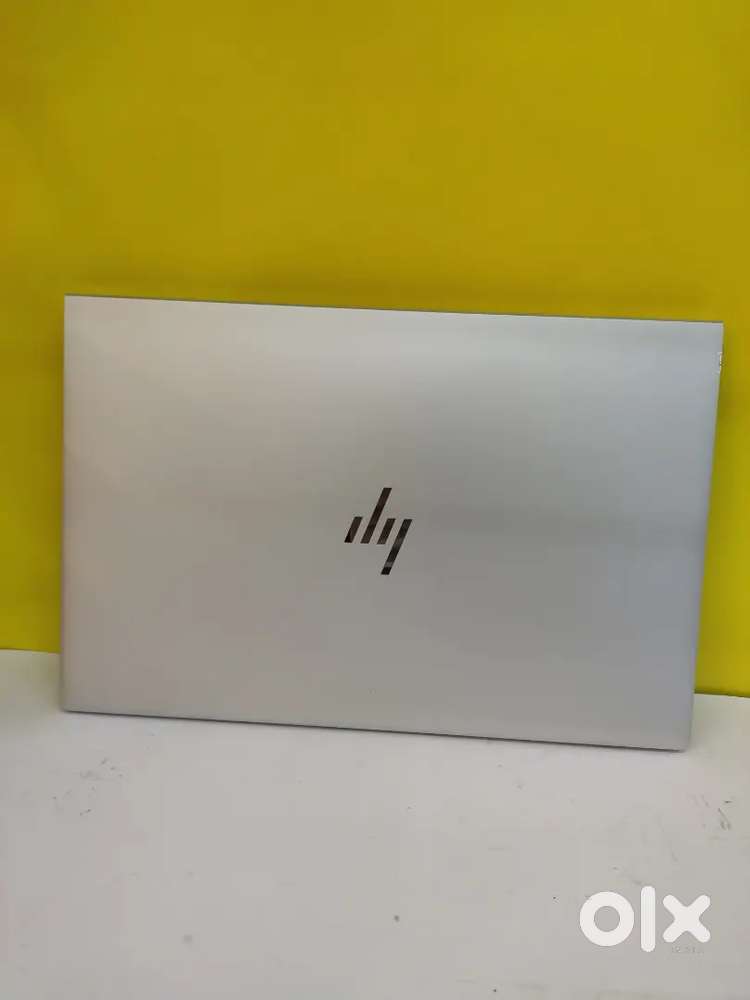 HP Laptop/Lifetime service warranty/8GB DDR4 RAM/256GB SSD/i5 840G8
