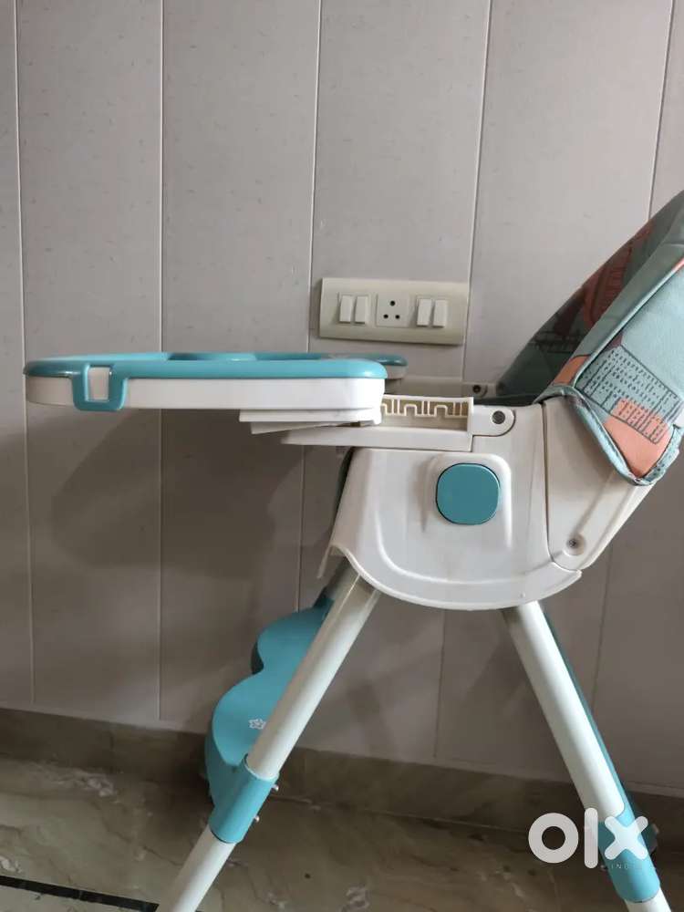 Kids Dining Chair cum Table