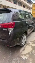 Toyota Innova 2.8 Z diesel Automatic