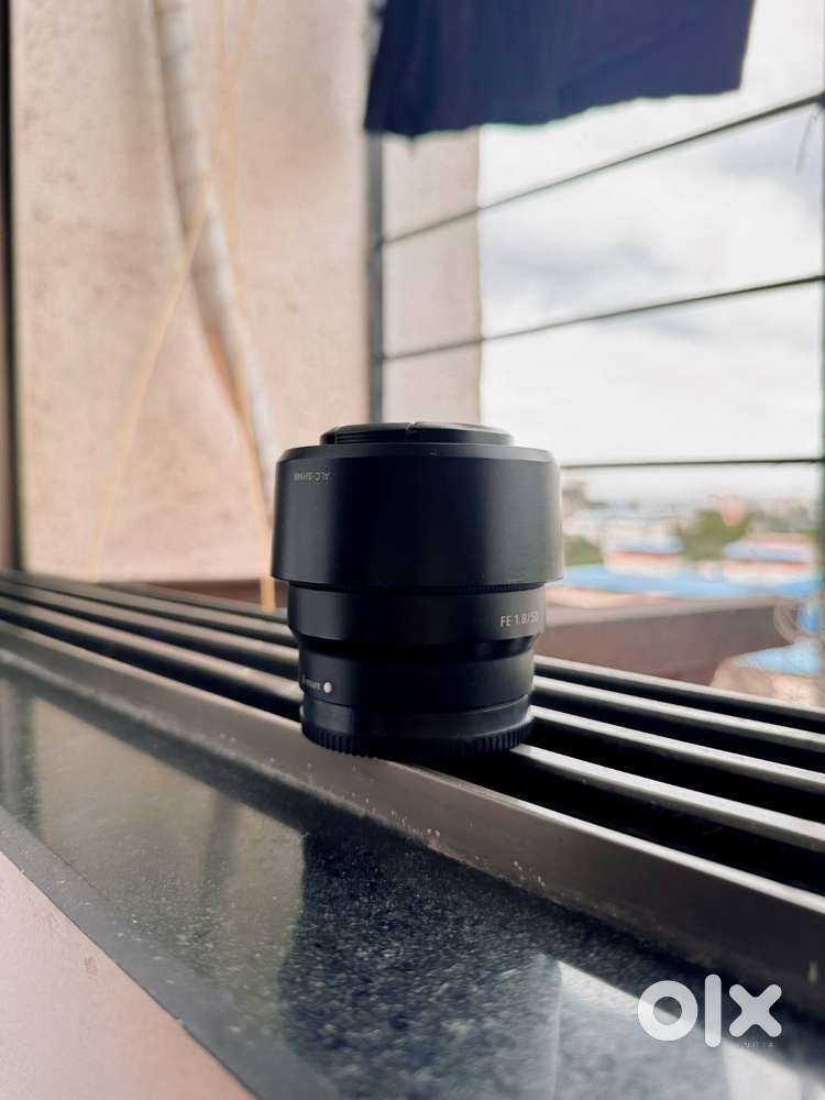 Sony E Mount FE 50mm F1.8 Full-Frame Lens (SEL50F18F)