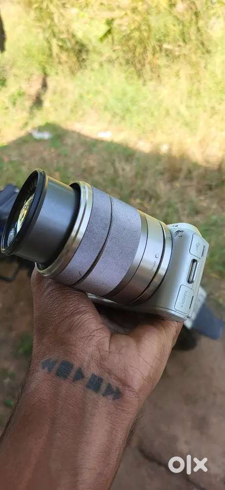 Sony mirrorless