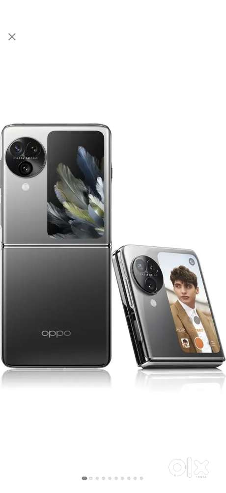 Oppo flip phone
