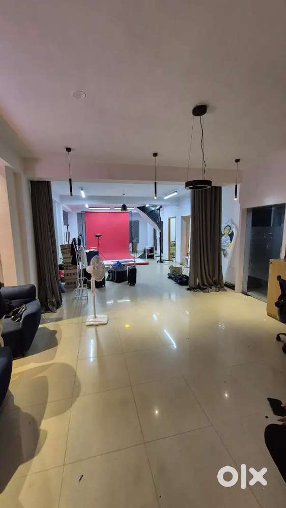 Commercial space available 3rdfloor