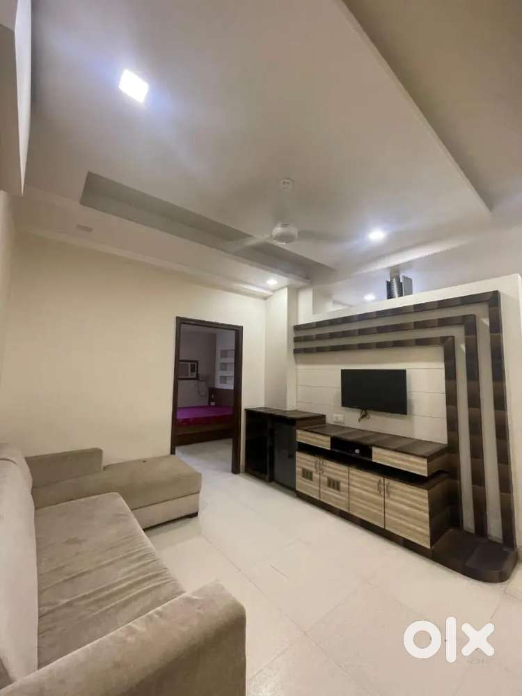 NEAR GAURAV TOWER, 1 BHK FURNISHED FLAT FOR BACHELOR AND FAMILY.