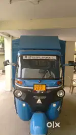 Loading rickshaw in good condition