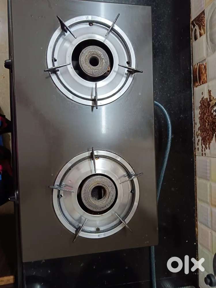 Atomatic on of two gas stove