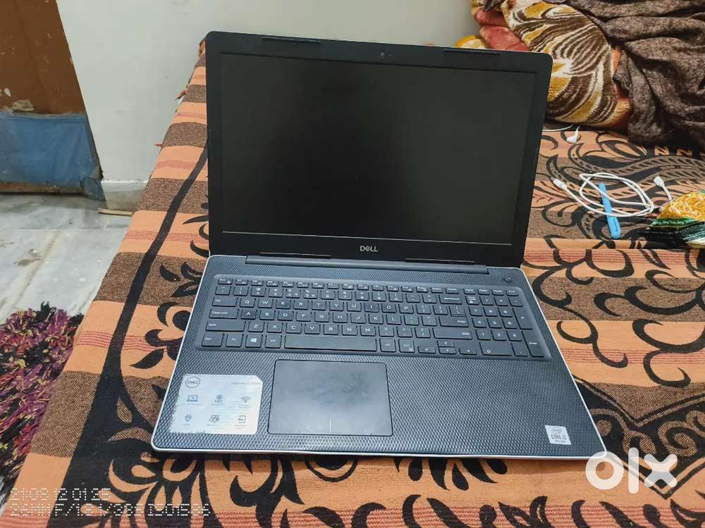 Dell laptop Inspiron i3 10th generation