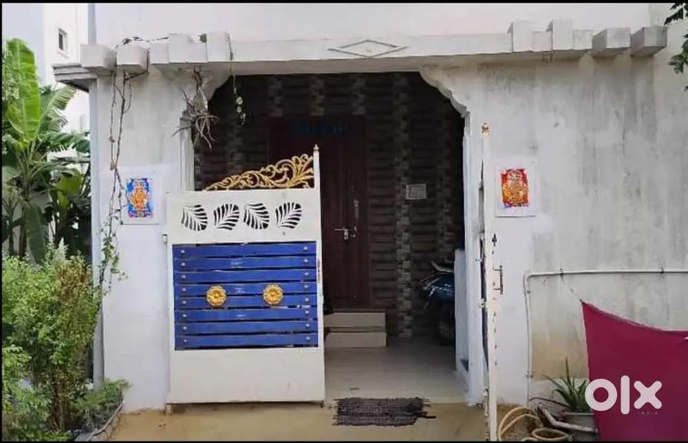 1-Bet room, 1-kitchen