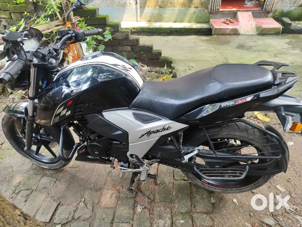 Apache RTR 4V BS6,good condition,all peper ok.band new locking