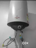 Crompton Arno Neo 25 Litre Geyser – Excellent Condition – ₹5,000