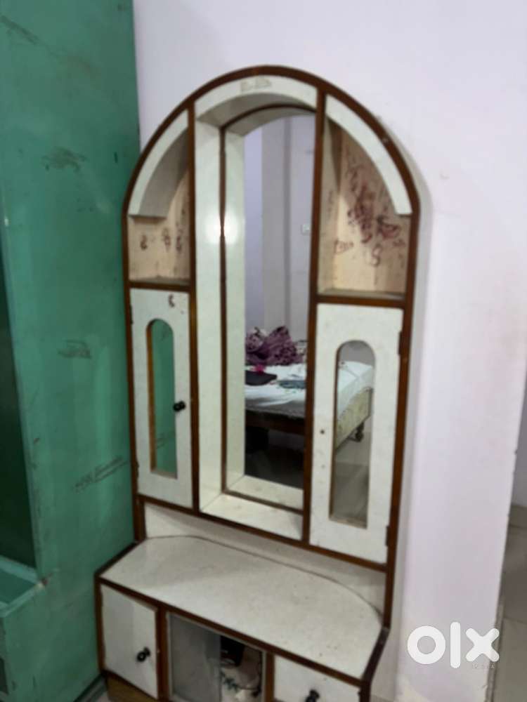 Mirror Dressing Table