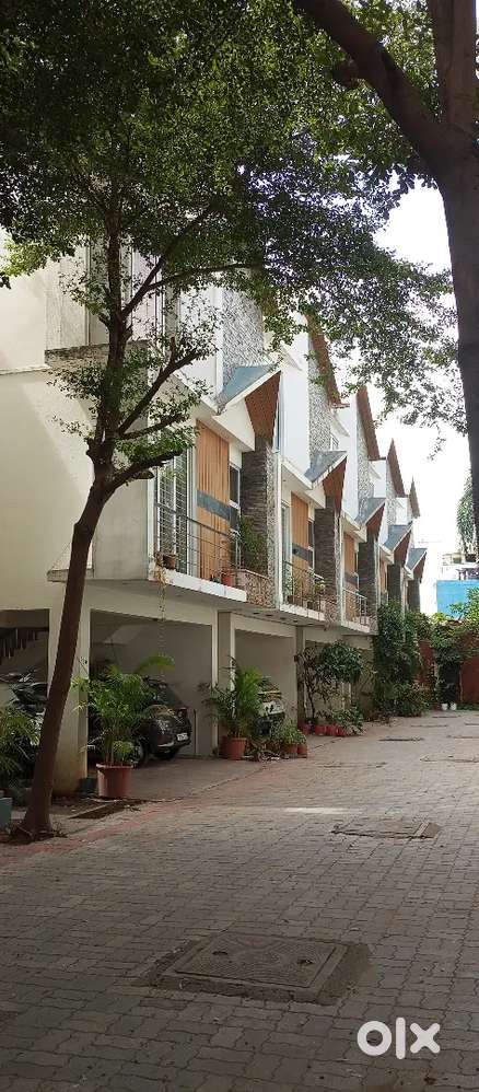 RUNNING LODGE FOR SALE IN CHENNAI