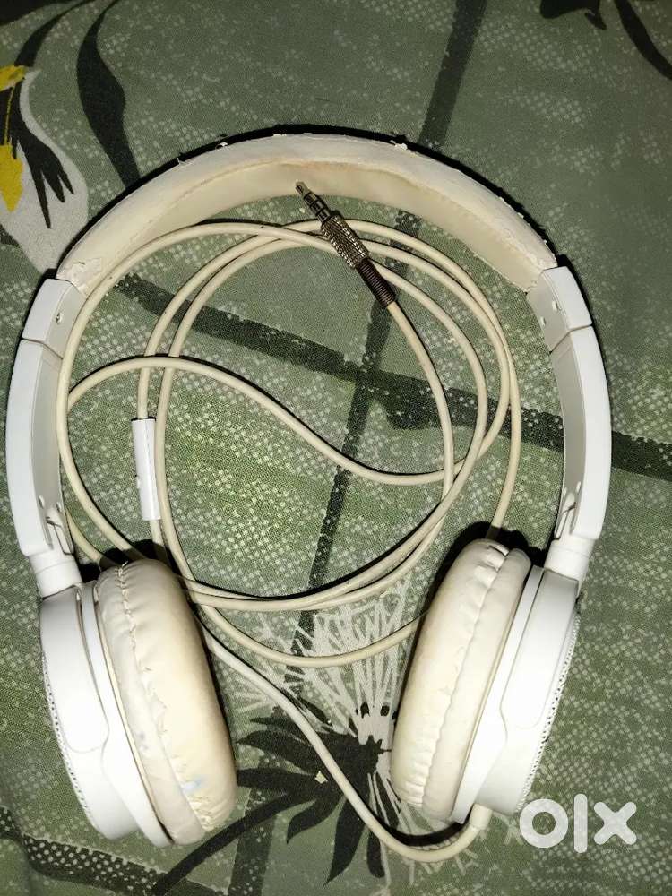 boAt BassHeads 900 On-Ear Wired Headphones