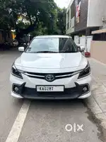 GLANZA V AMT 2023 PETROL AUTOMATIC TOPEND