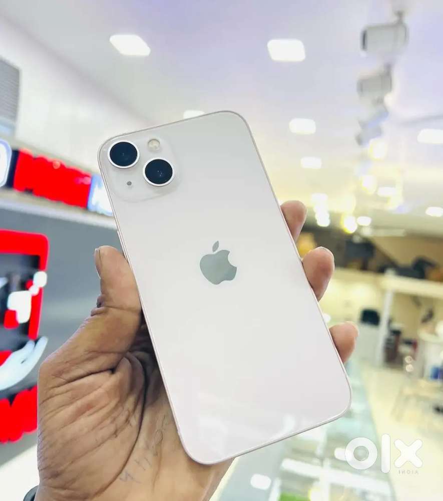 IPhone 13 128gb  10 month old  with Bill, box cable