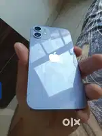 iPhone 12.
