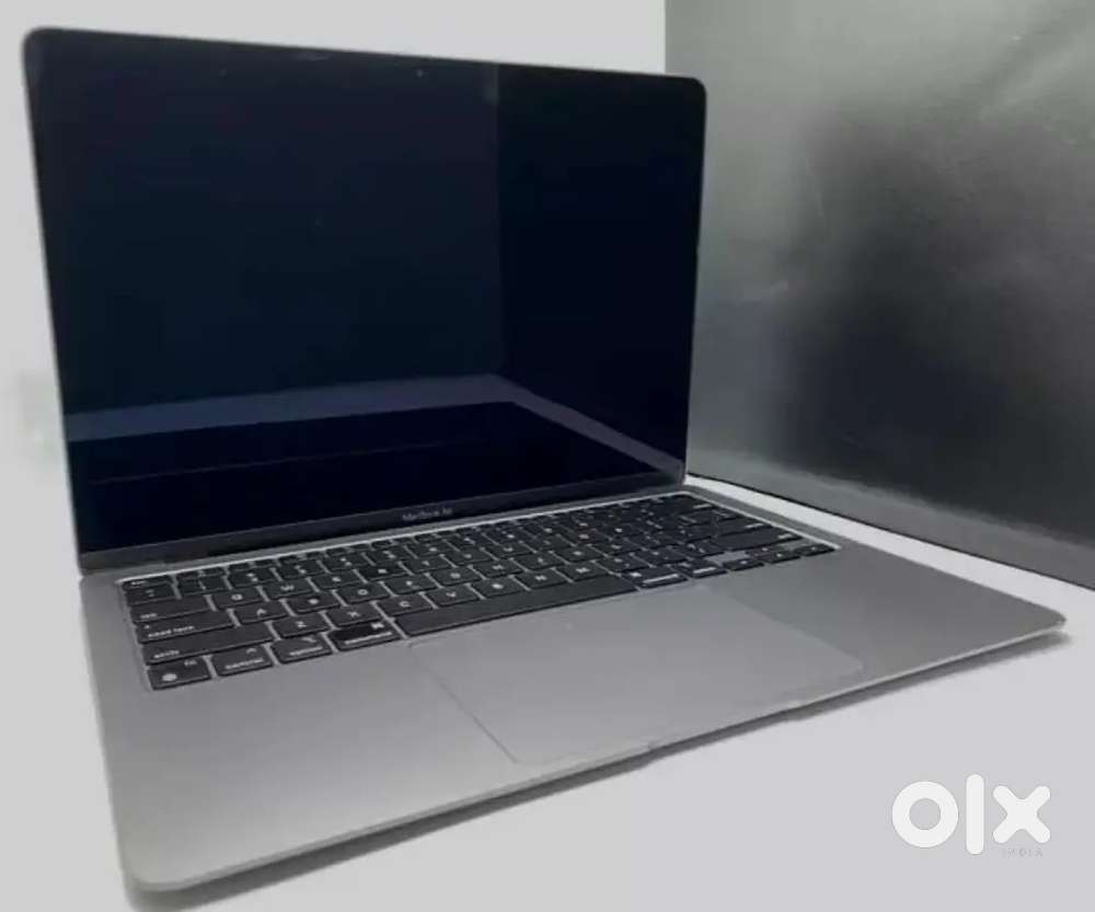 Apple MacBook Air A2337 Apple M1 8 CPU/7 GPU  3.2GHz 16GB RAM 512GB