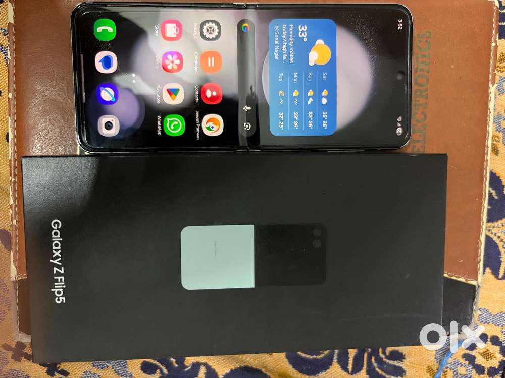 Samsung Galaxy Z Flip 5 256 GB - 8 GB RAM - Mint Green