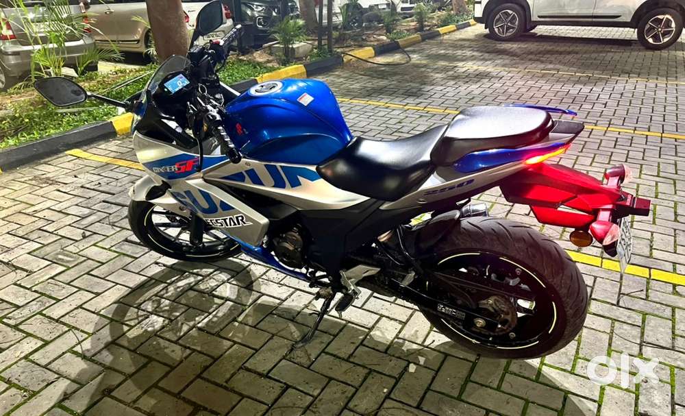 Gixxer SF 250  9.9K KMs only  Mint Condition