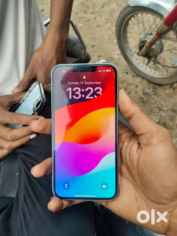 iPhone 14 1st hand original bill box 83% battery health rs37000