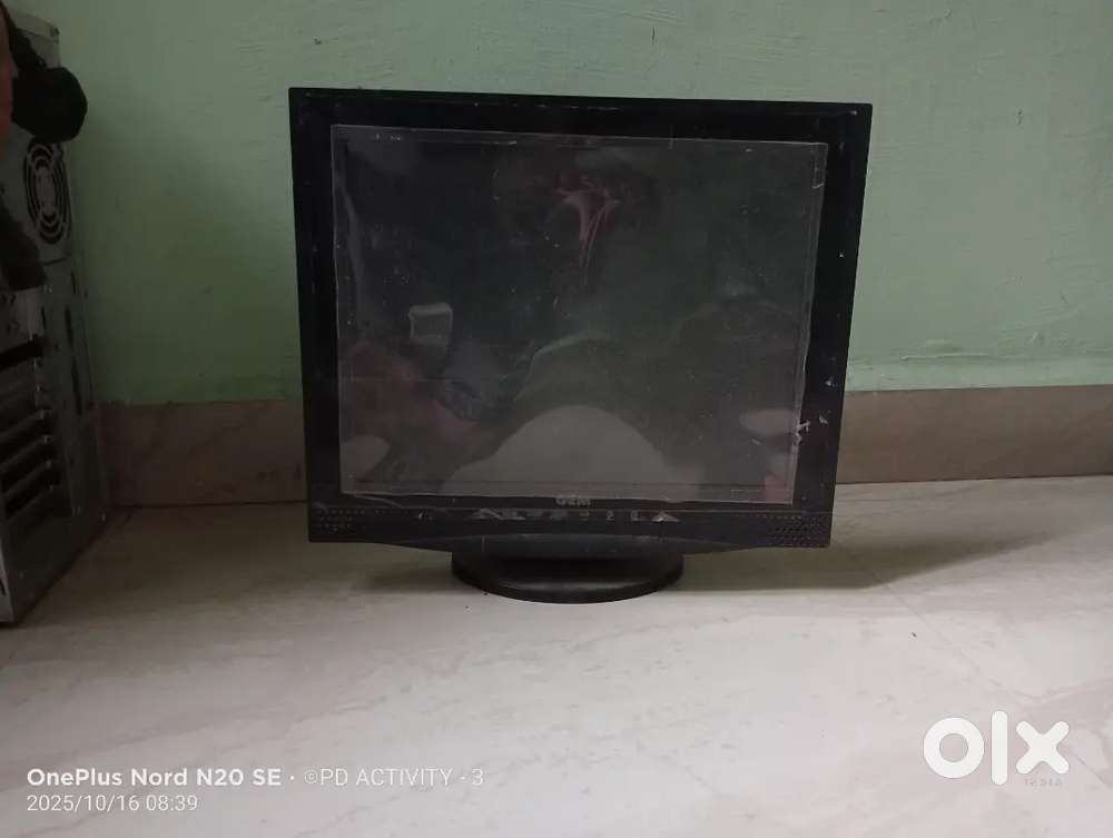 Gem 15 inch screen Monitor