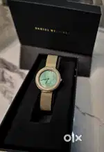 Brand New Daniel wellington watch gold for women