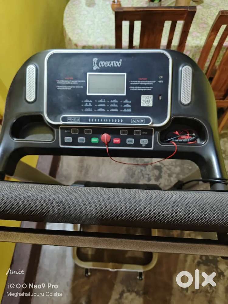 Cockatoo CTM Treadmill, a motorized treadmill designed for home use. 