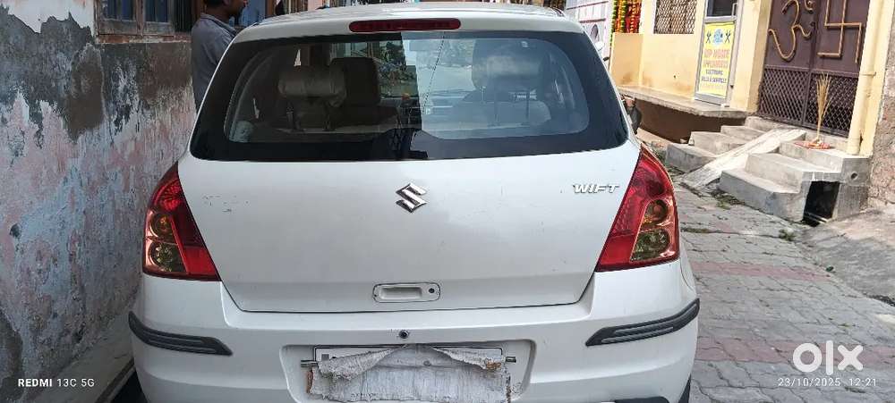 Maruti Suzuki Swift 2010 Diesel 90000 Km Driven