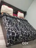 Bed,ac, almirah, geyser, ro