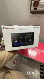 Pioneer DMH-AF555BT – 9” Touchscreen Car Stereo