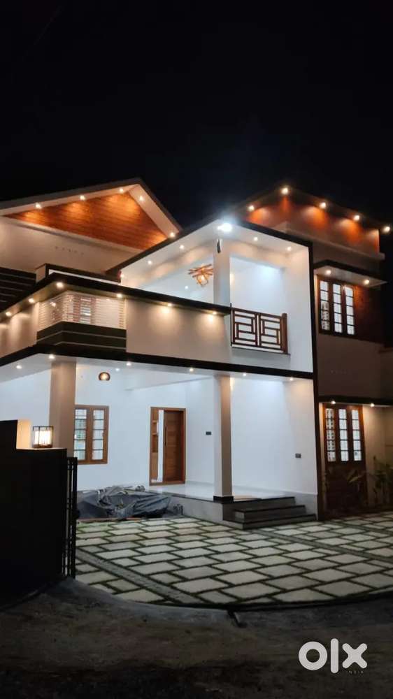 New house for sale Kazhakoottam Chekottukonam