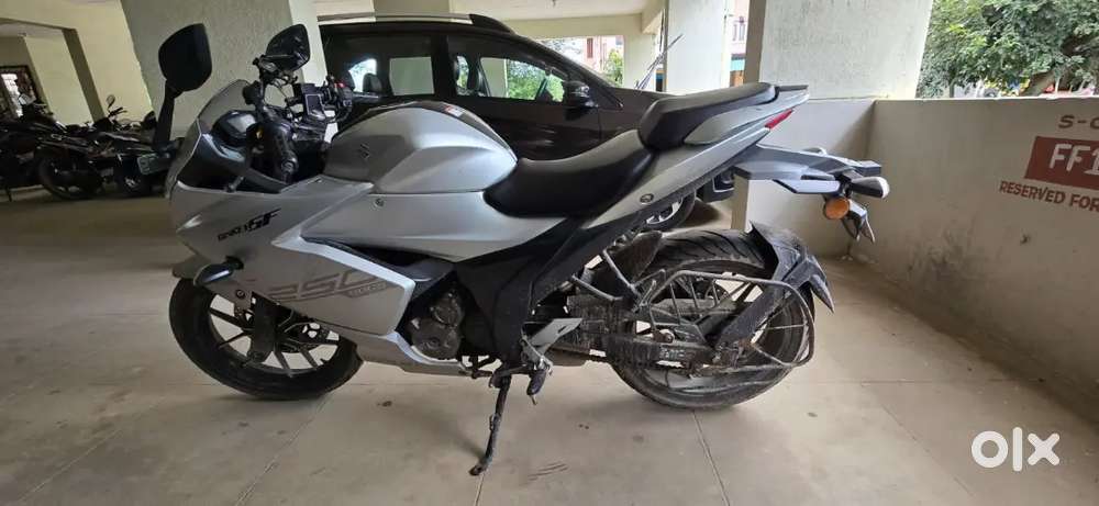 Suzuki gixxer 250 sell in electronic city..