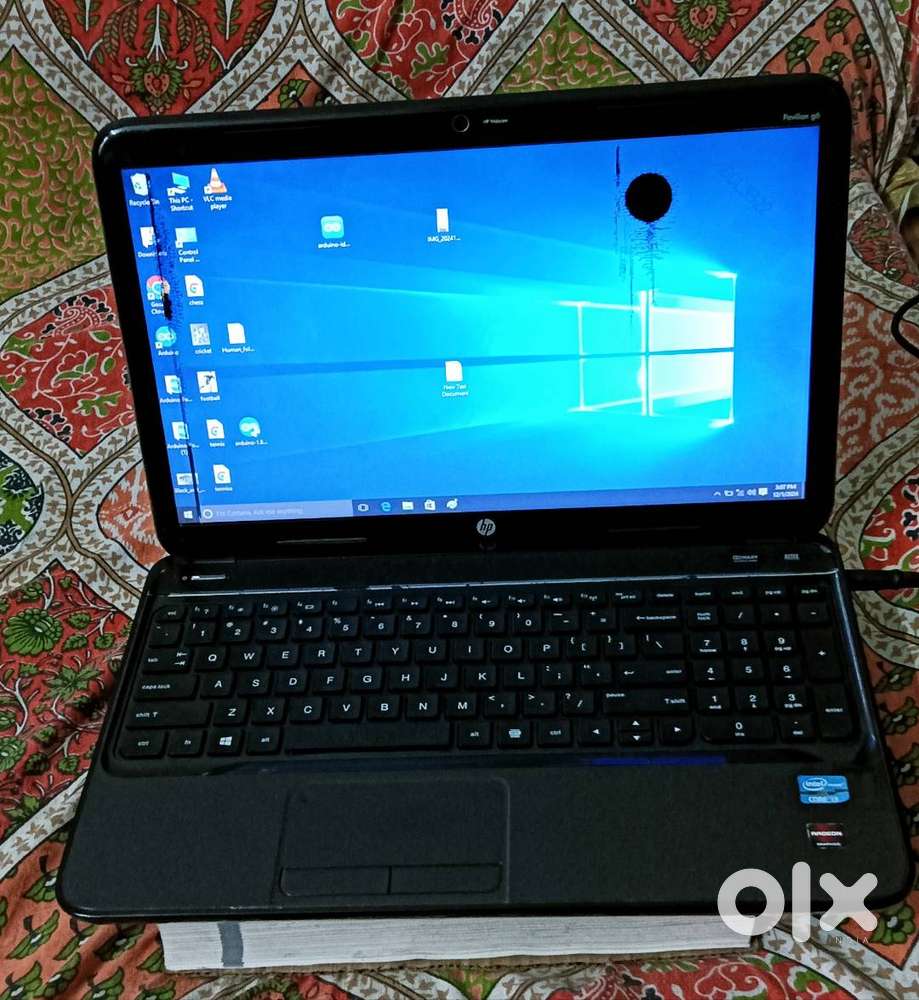 OLD hp i3 LAPTOP WORKING CONDITION