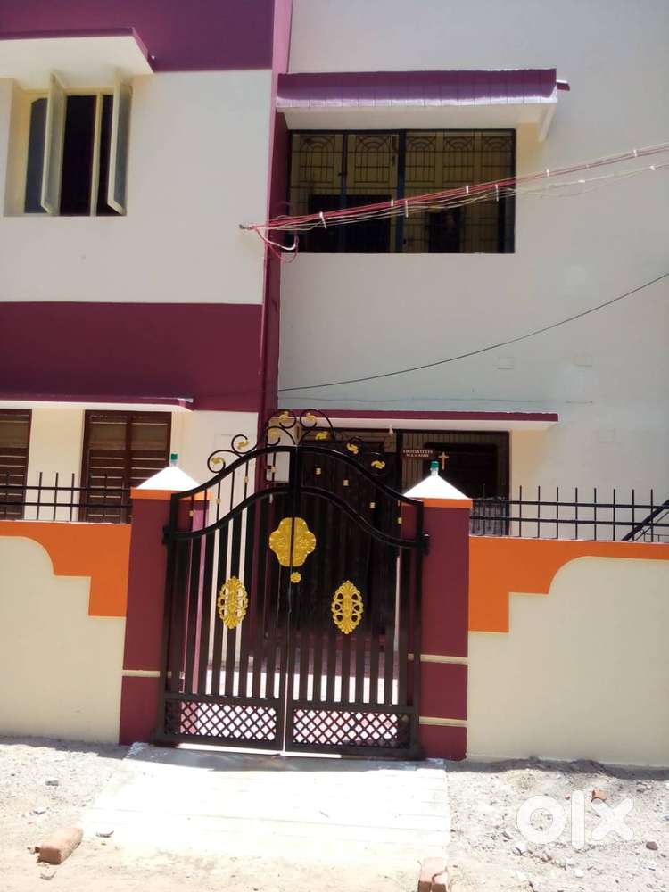2BHK House For Rent - SBI Colony Crawford