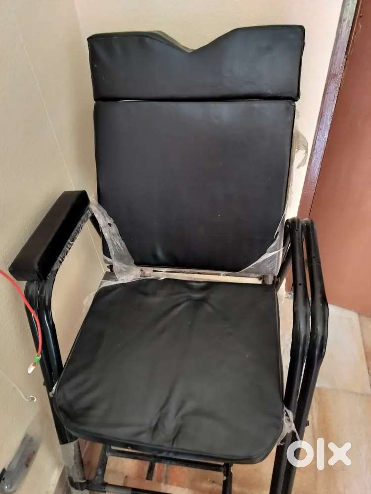 Chair for parlour