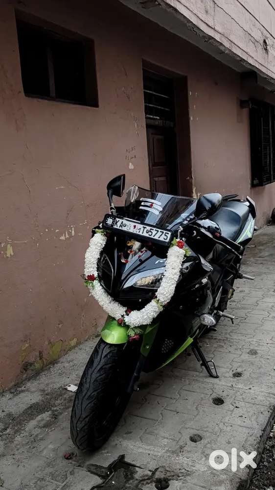 Good condition , showroom maintained, new clutch plates