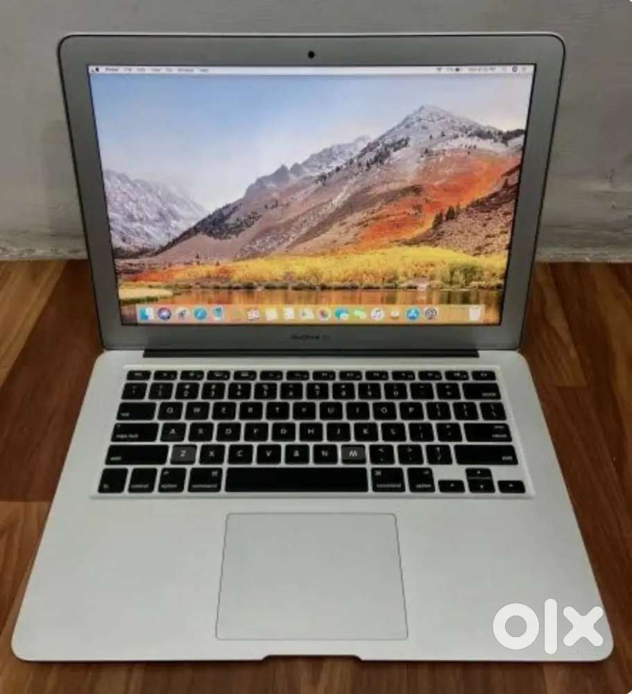 NEW Macbook Air with all accessories.