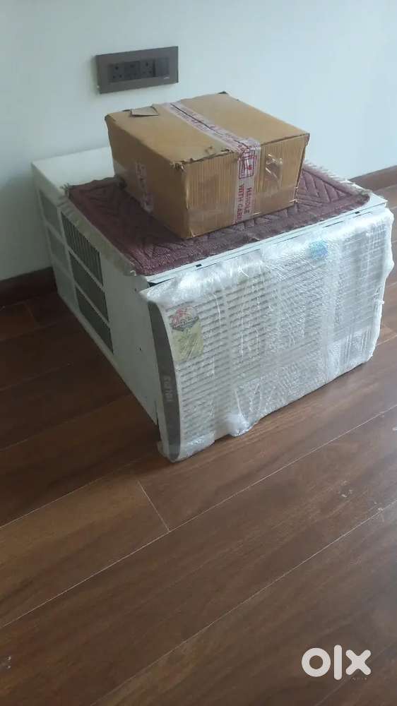 AC- WINDOW -Voltas 1.5 ton 3 star