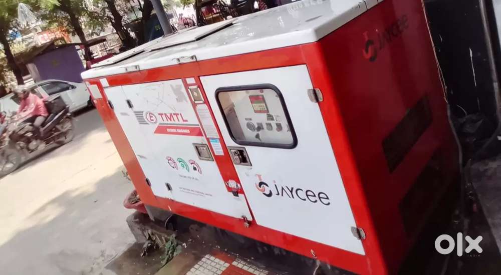 30 KVA- 3PH AIR  COOLED JAYCEE SILENT DG @300000