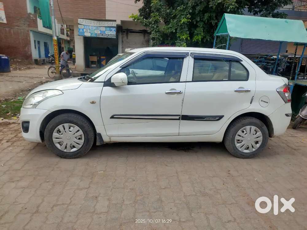 Maruti Suzuki Swift Dzire 2013 Petrol