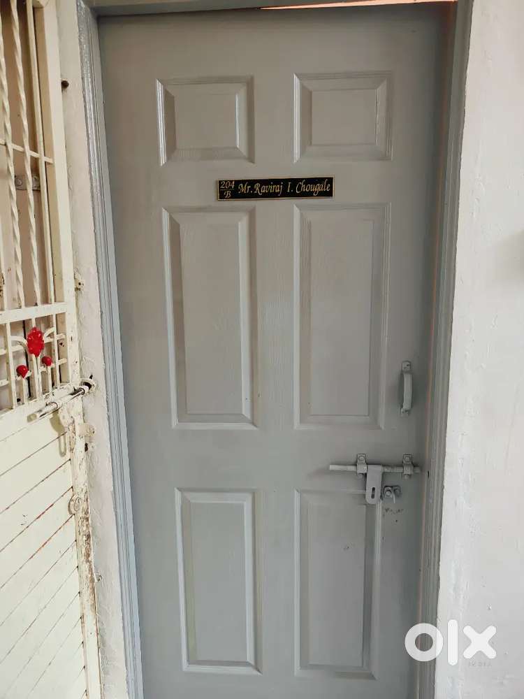 1 BHK flat urgent selling(Nigotable)