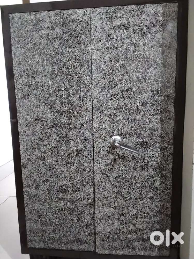 Almari is good condition