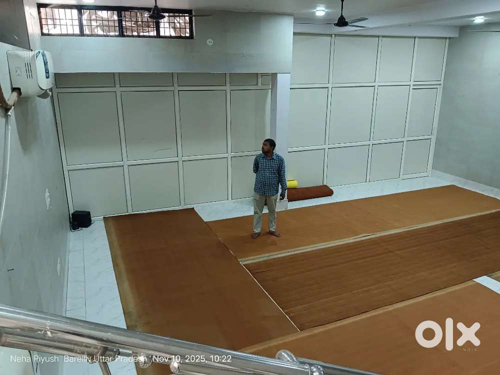 Neat & Clean Hall for office/coachings etc
