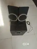 Creative 2.1 desktop speakers