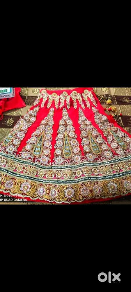 Heavily stone embroided, XL size (alter to any size) bridal lehnga